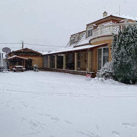 Ambrozia Guesthouse Nagykanizsa Exterior foto
