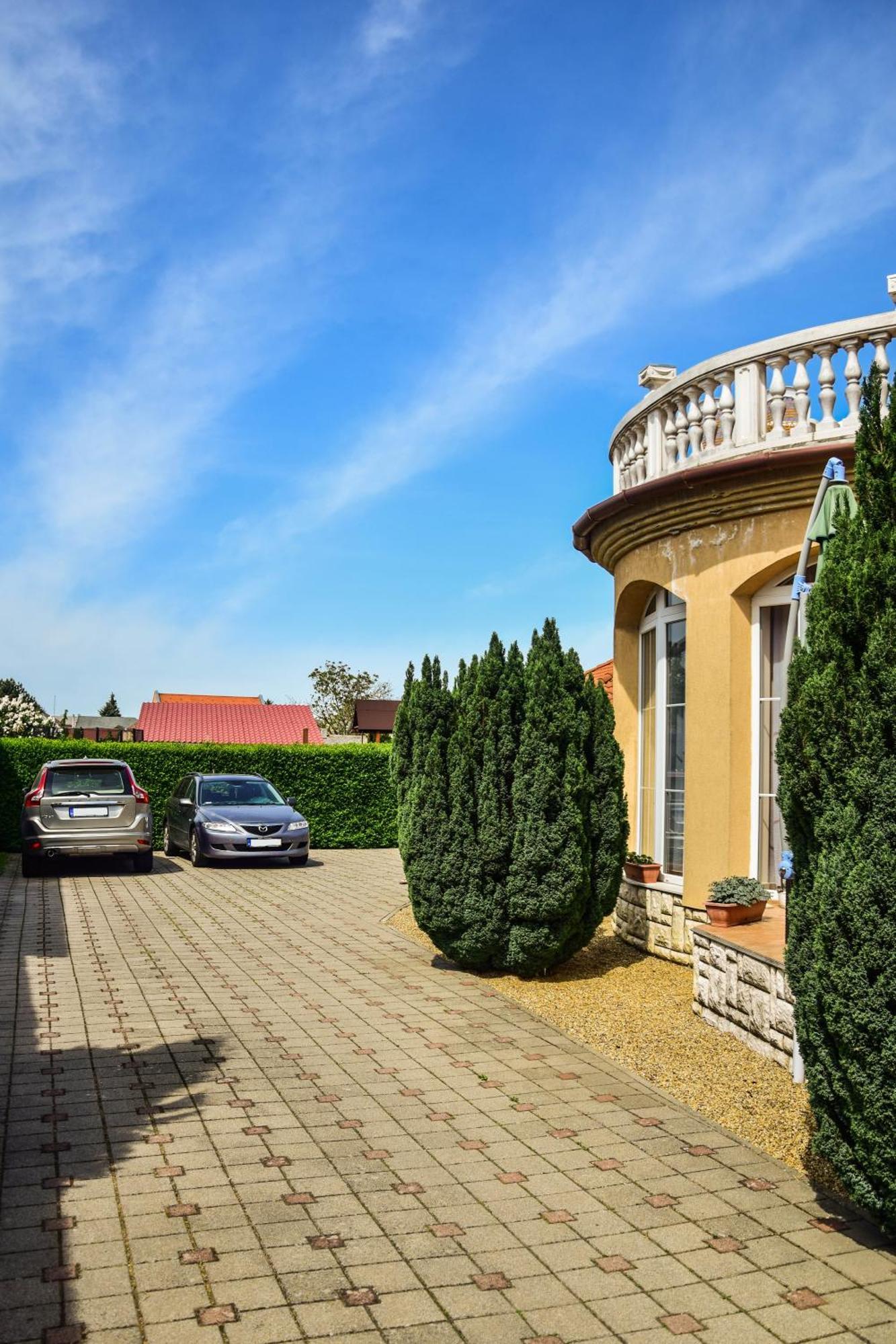 Ambrozia Guesthouse Nagykanizsa Exterior foto